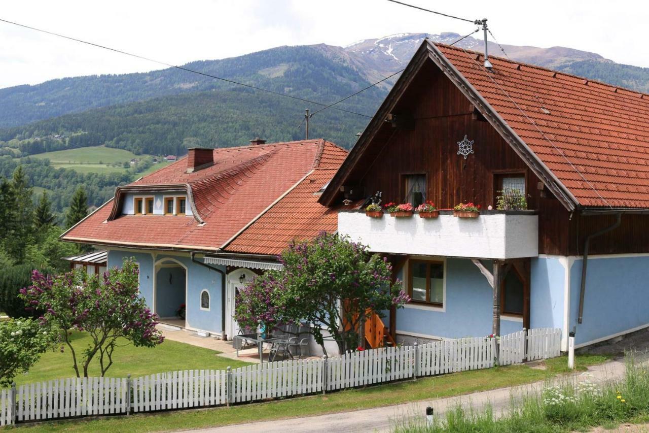 Appartamento Zur Alpenruhe Seeboden Esterno foto